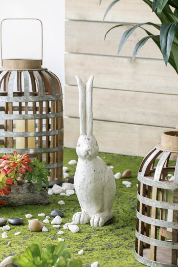 פסל ארנב בגוון לבן מיושן